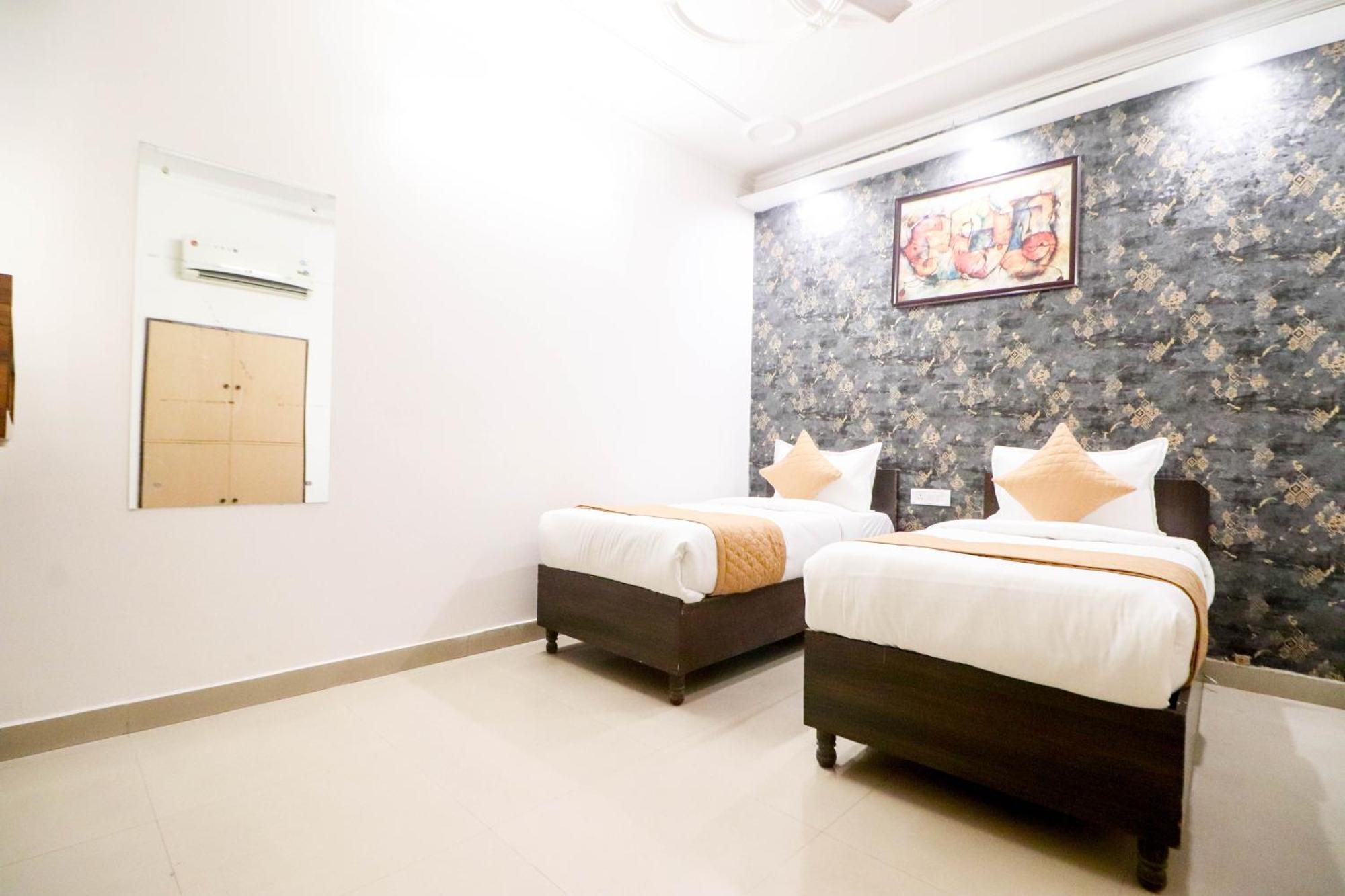 Hotel Stay Villa Delhi Airport Új-Delhi Kültér fotó